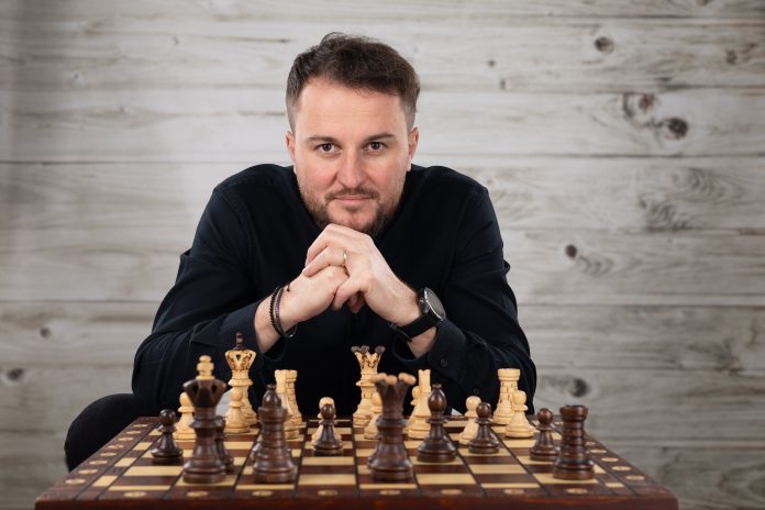 Robert Trandafir, Gründer der Agentur Zeph und Business-Mentor
